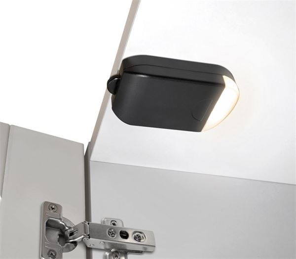 Batteridrevet LED garderobelampe.