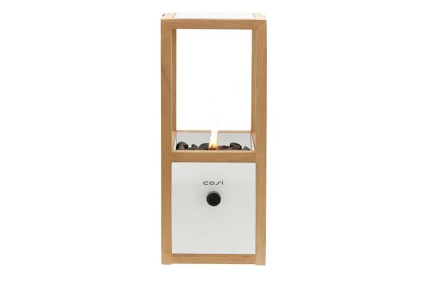 Cosiscoop Urban Black. Firkantet gaslanterne I kombination af teaktræ, hvid metal og glas.